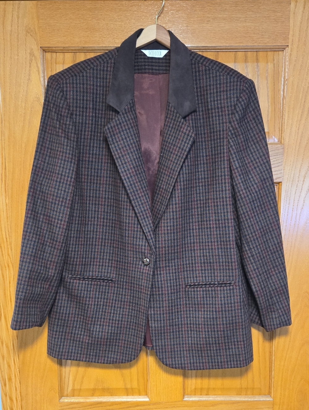 Classic Women's Checked Blazer in Brown
